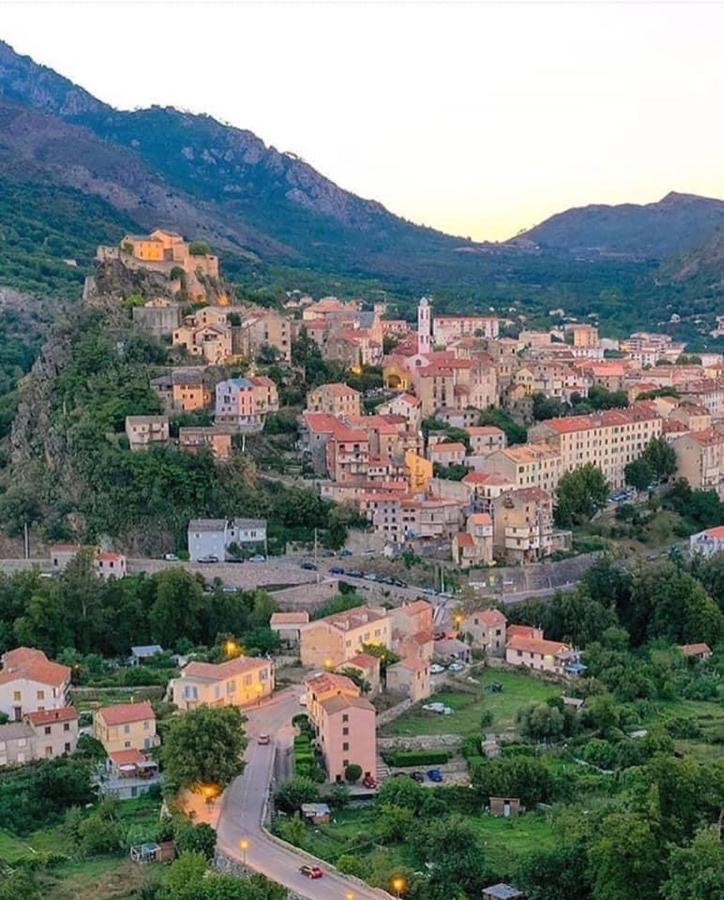charmant studio dans résidence neuve et calme Corte  Exterior foto